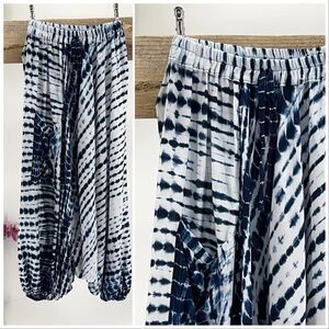 Apau ~ Gender Fluid Aladdin Gypsy Shibori Tie Dyed Rayon Pants
